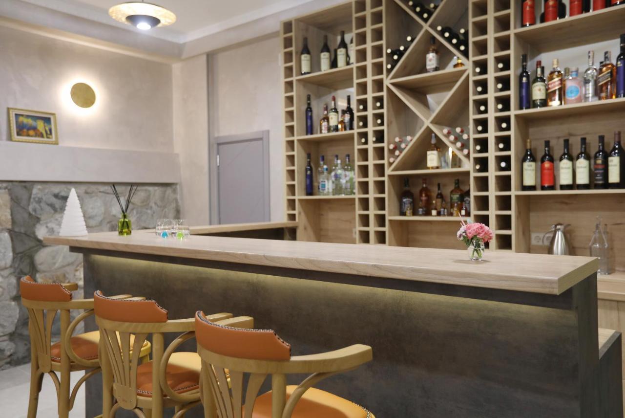 Sunset Terrace 메스티아 외부 사진